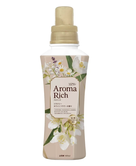 375166 LION Aroma Rich Relaxing White Flower Кондиционер для белья с ароматом белых цветов с нотами жасмина, ромашки и кедра 400мл 375166